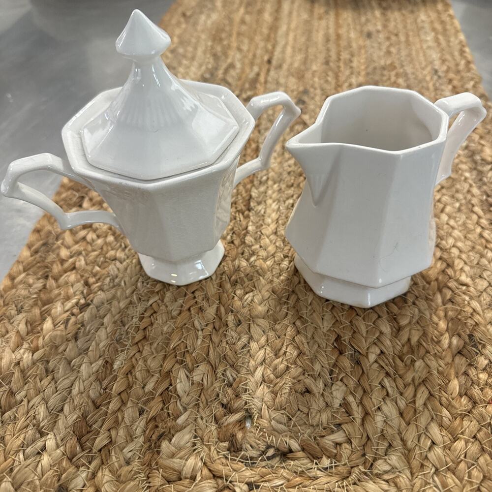 Independence 1776 Ironstone Interpace Japan Creamer And Sugar Bowl White